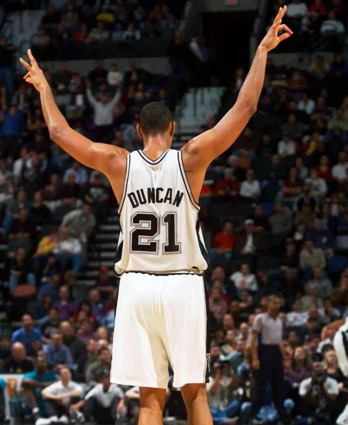 并引入绿色 并引入绿色